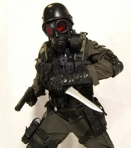 A Chaos Insurgency soldier.